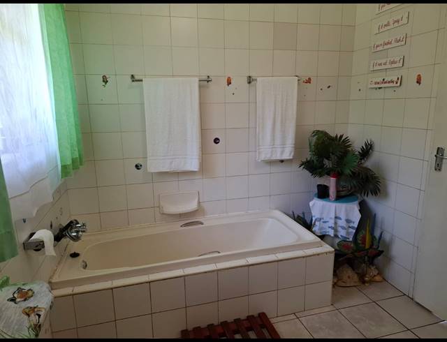 4 BEDROOM HOUSE FOR SALE IN UNITAS PARK
